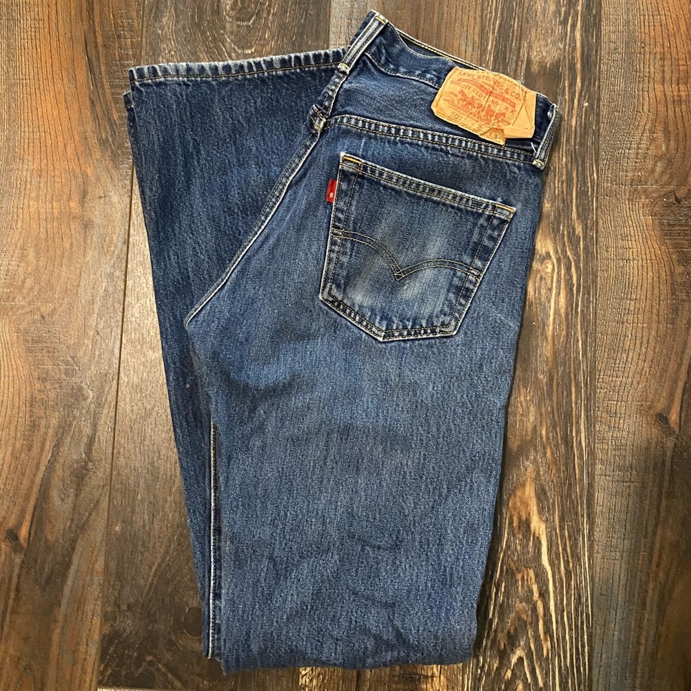 Men’s Levi’s jeans